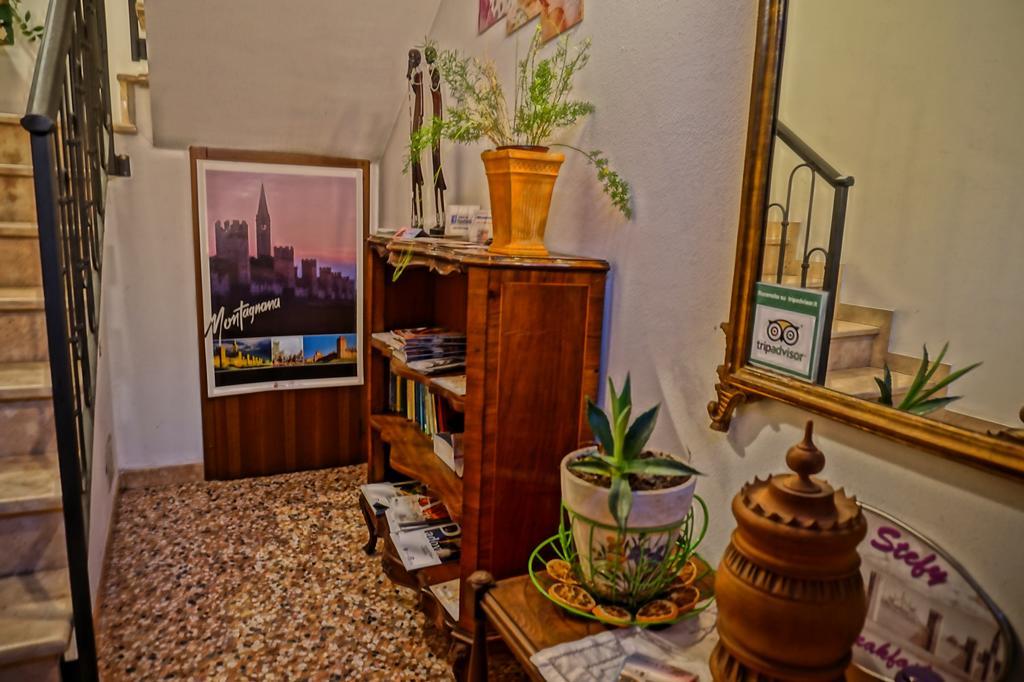 Bed and Breakfast Casa Stefy Монтаньяна Экстерьер фото